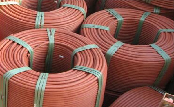 达孜防火安全新标准：聚乙烯阻燃穿线管的选择指南